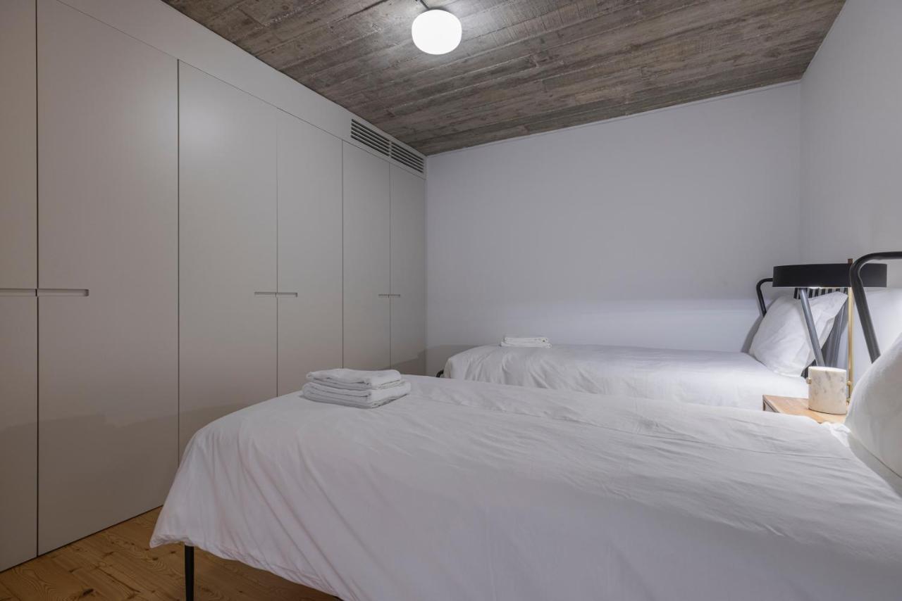 Glamorous 3Bdr Apartment In City Center By Lovelystay Lisboa Exterior foto